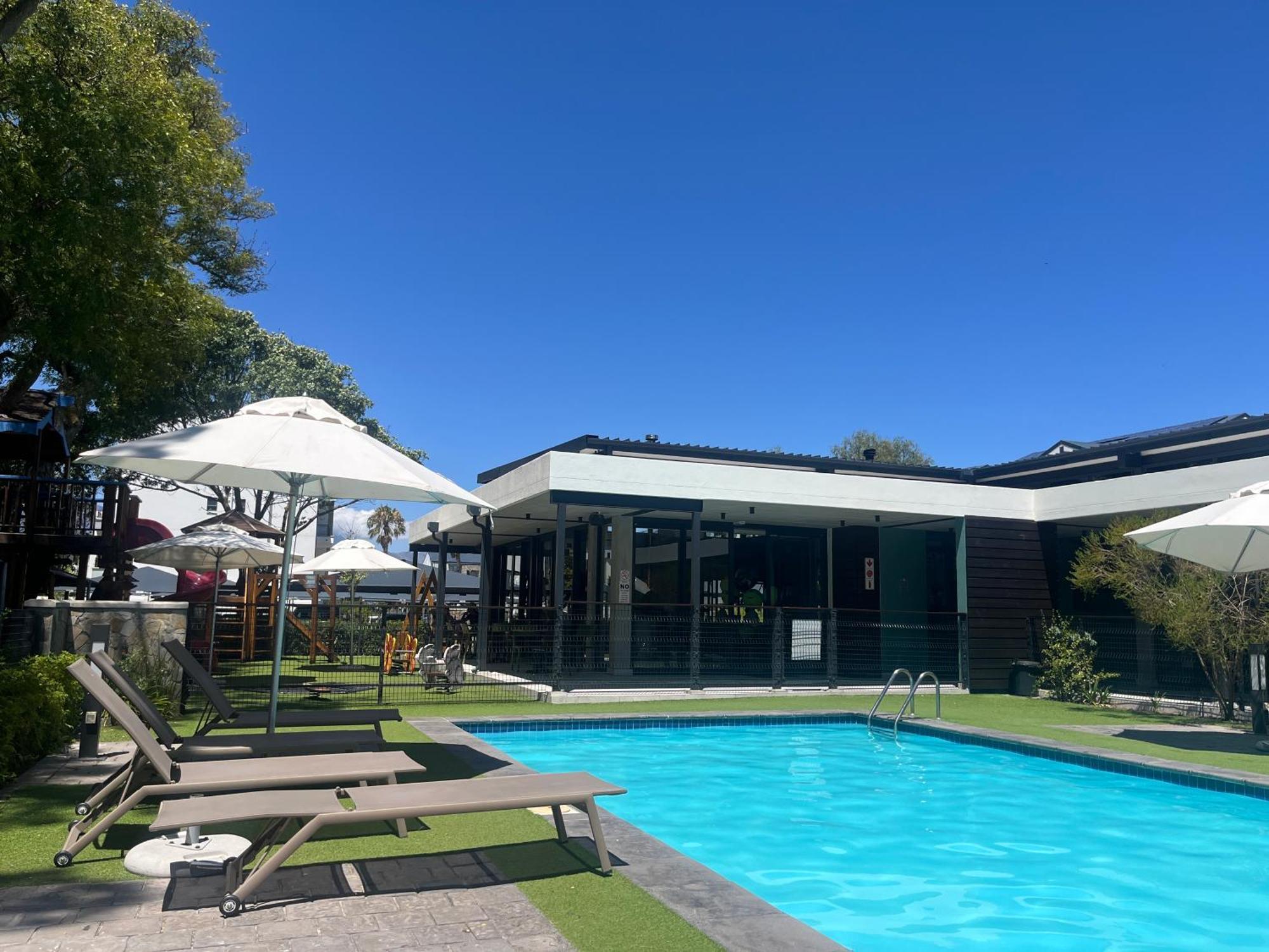 Luxury One Bedroom Apartment Somerset West Exterior photo