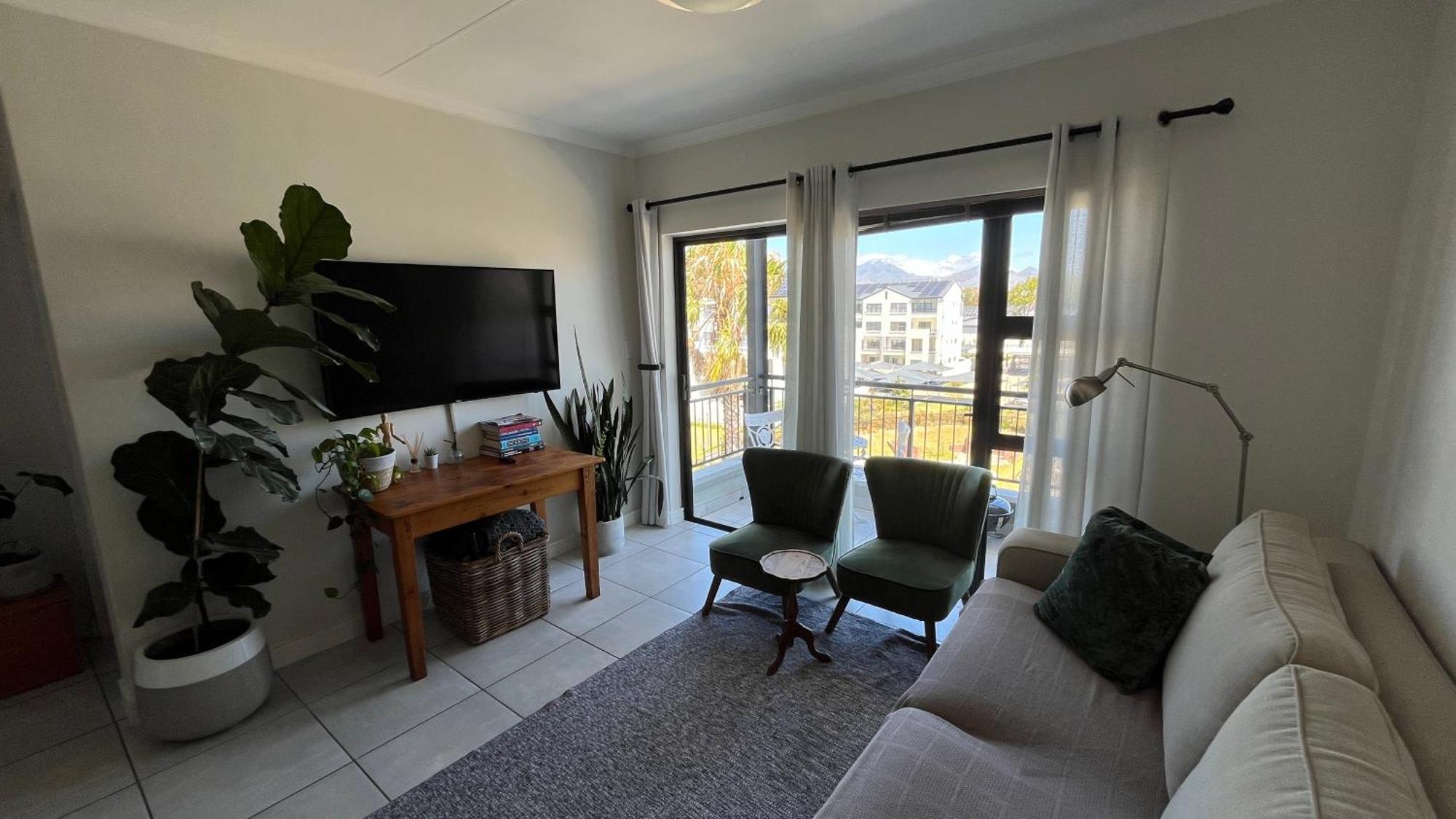 Luxury One Bedroom Apartment Somerset West Exterior photo