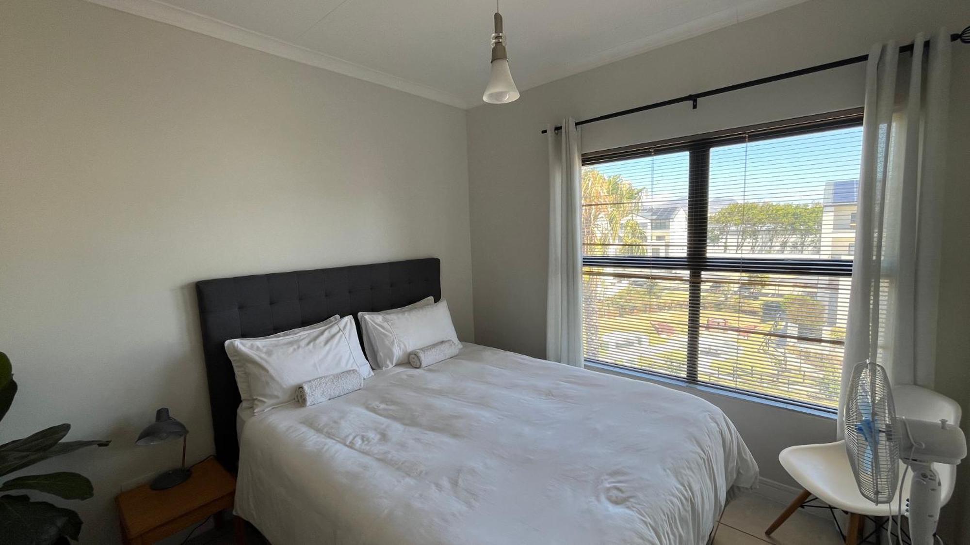 Luxury One Bedroom Apartment Somerset West Exterior photo